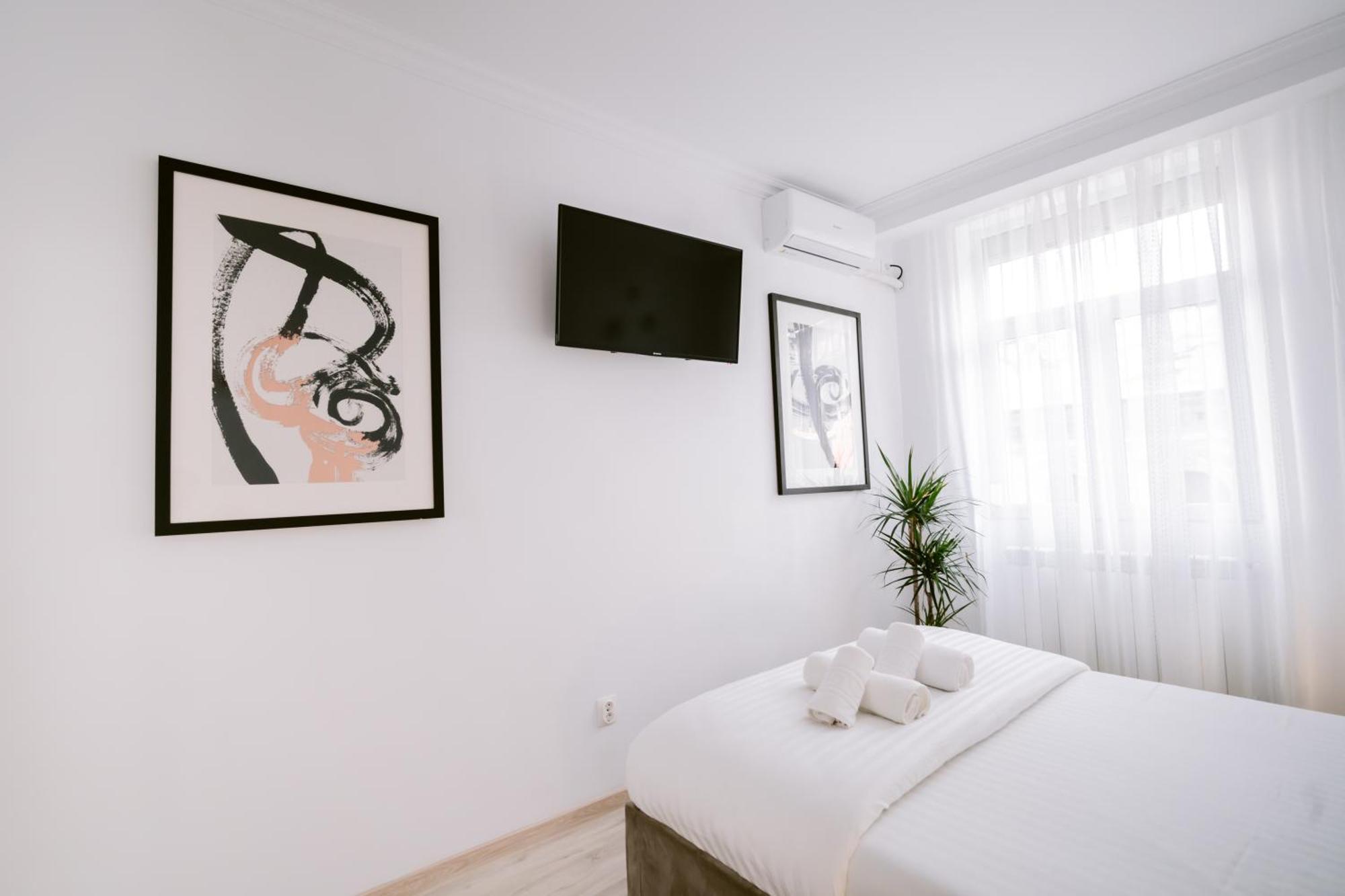 Historic Bucharest Hideway Appartement Buitenkant foto